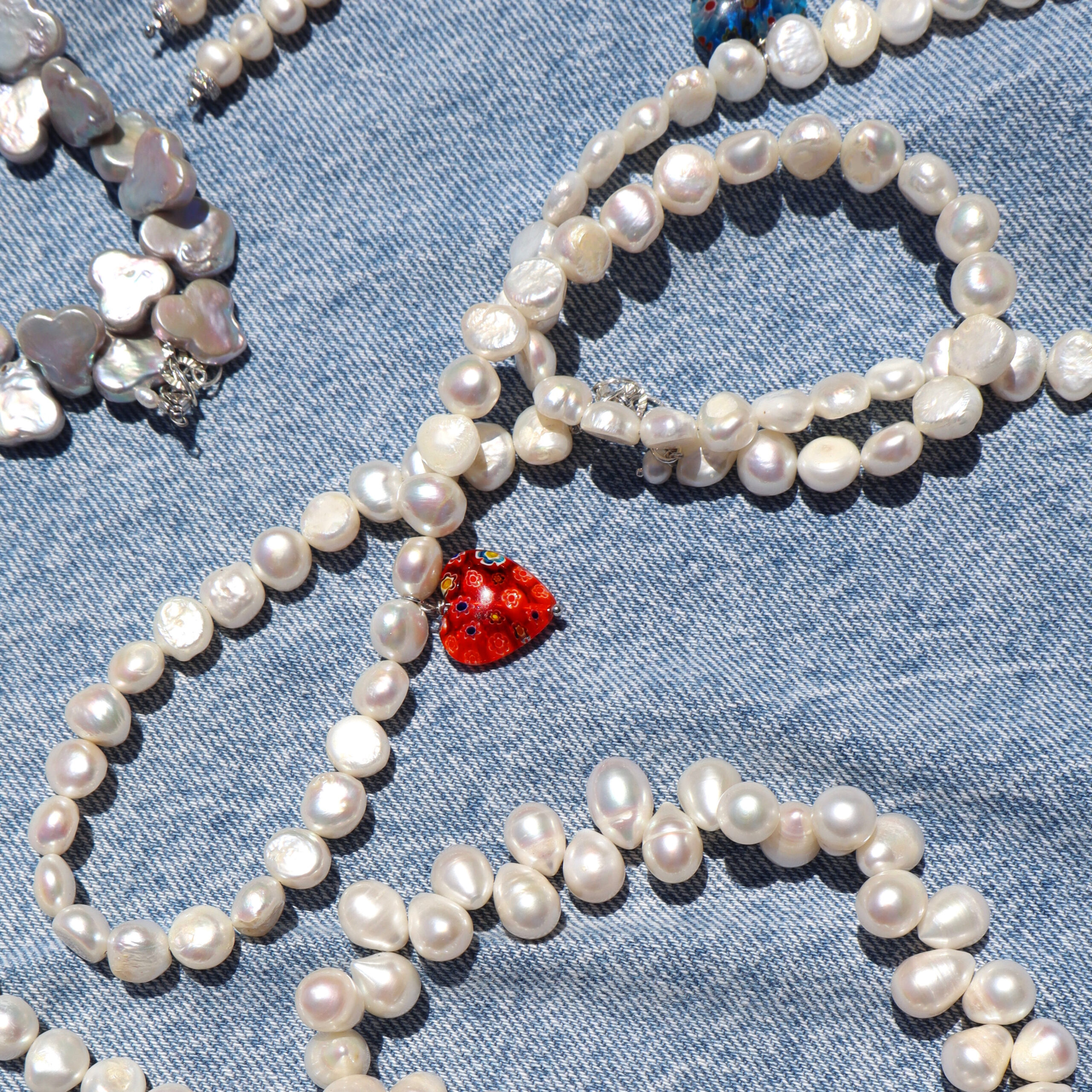 Collana di Perle con cuore rosso - immagine 6