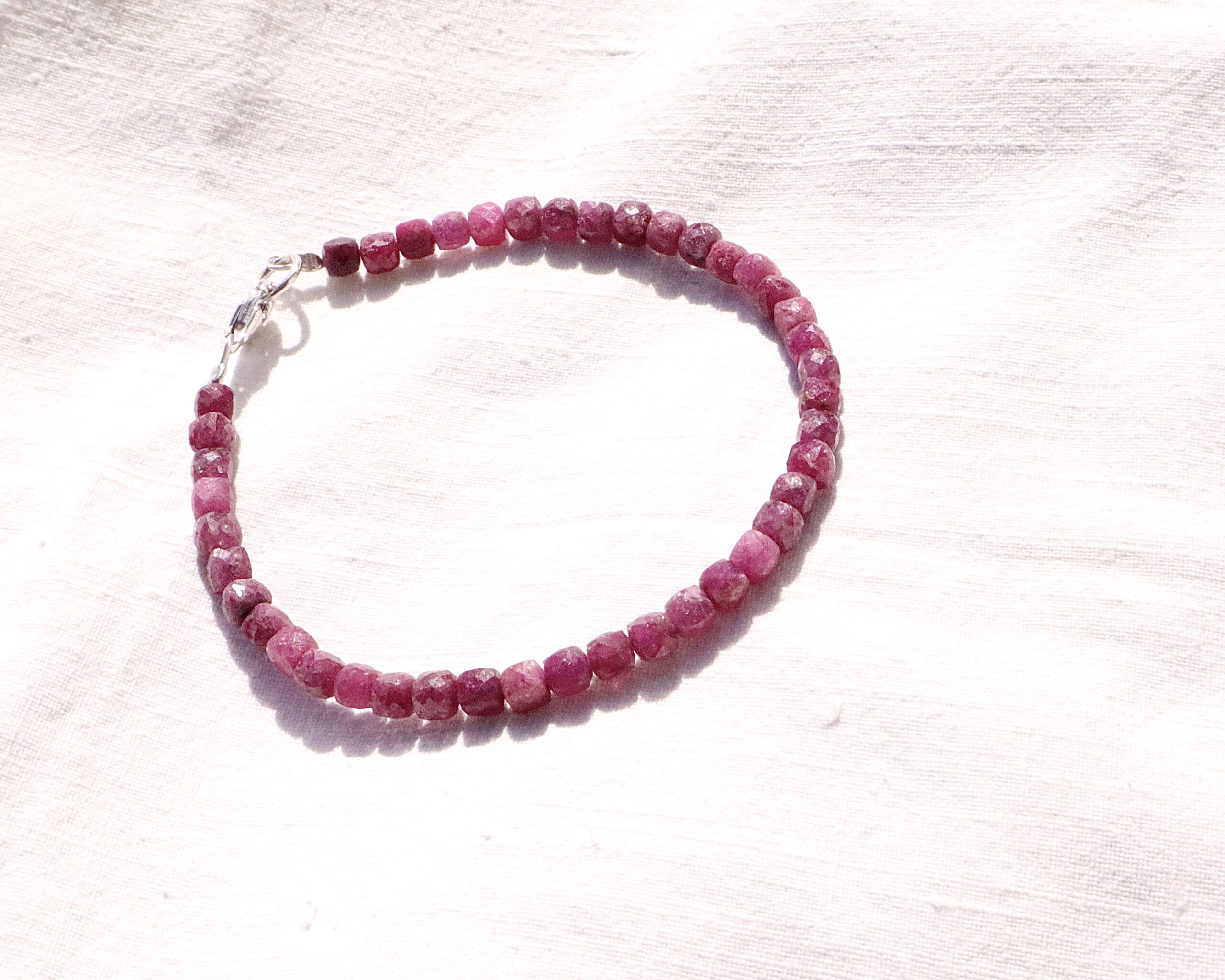 Bracciale in Rubino grezzo - immagine 4