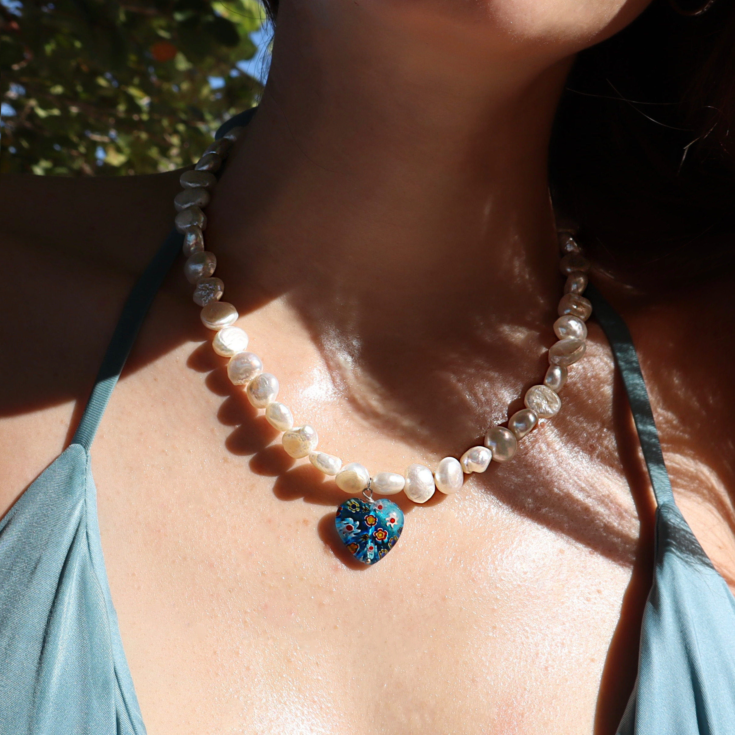 Collana di Perle con cuore blu - immagine 5