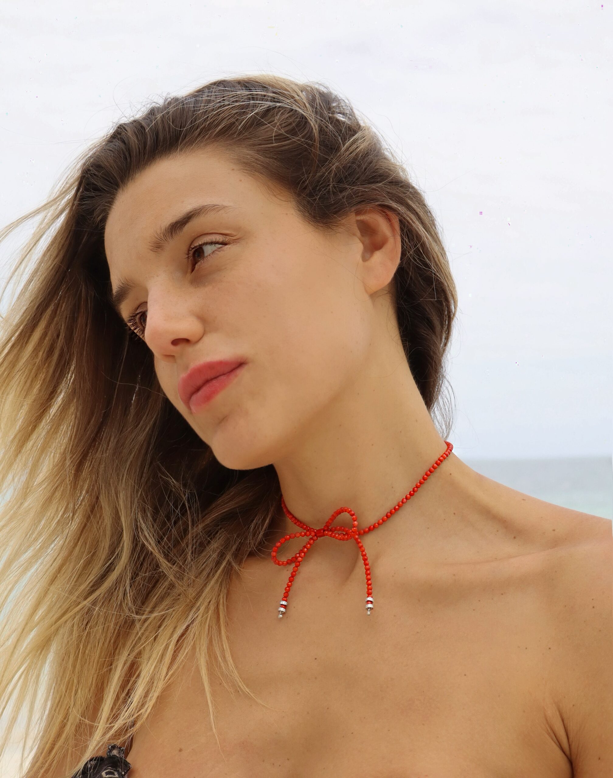 Girocollo a fiocco rosso - immagine 3