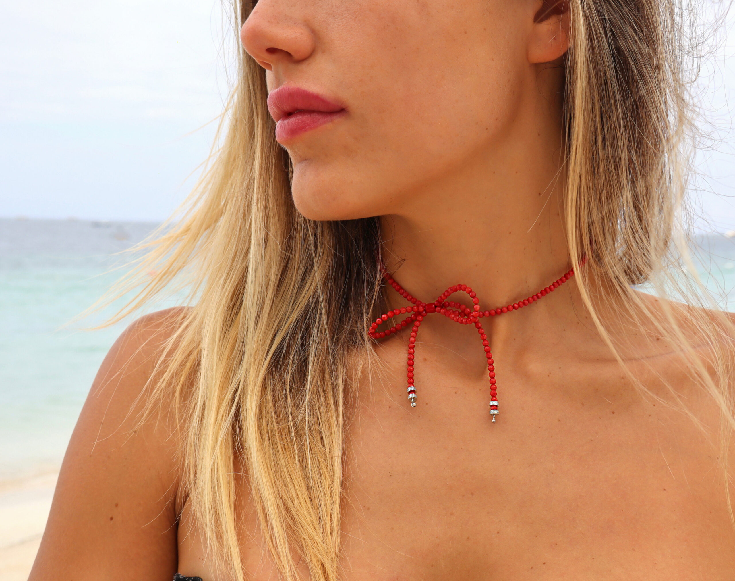 Girocollo a fiocco rosso - immagine 4