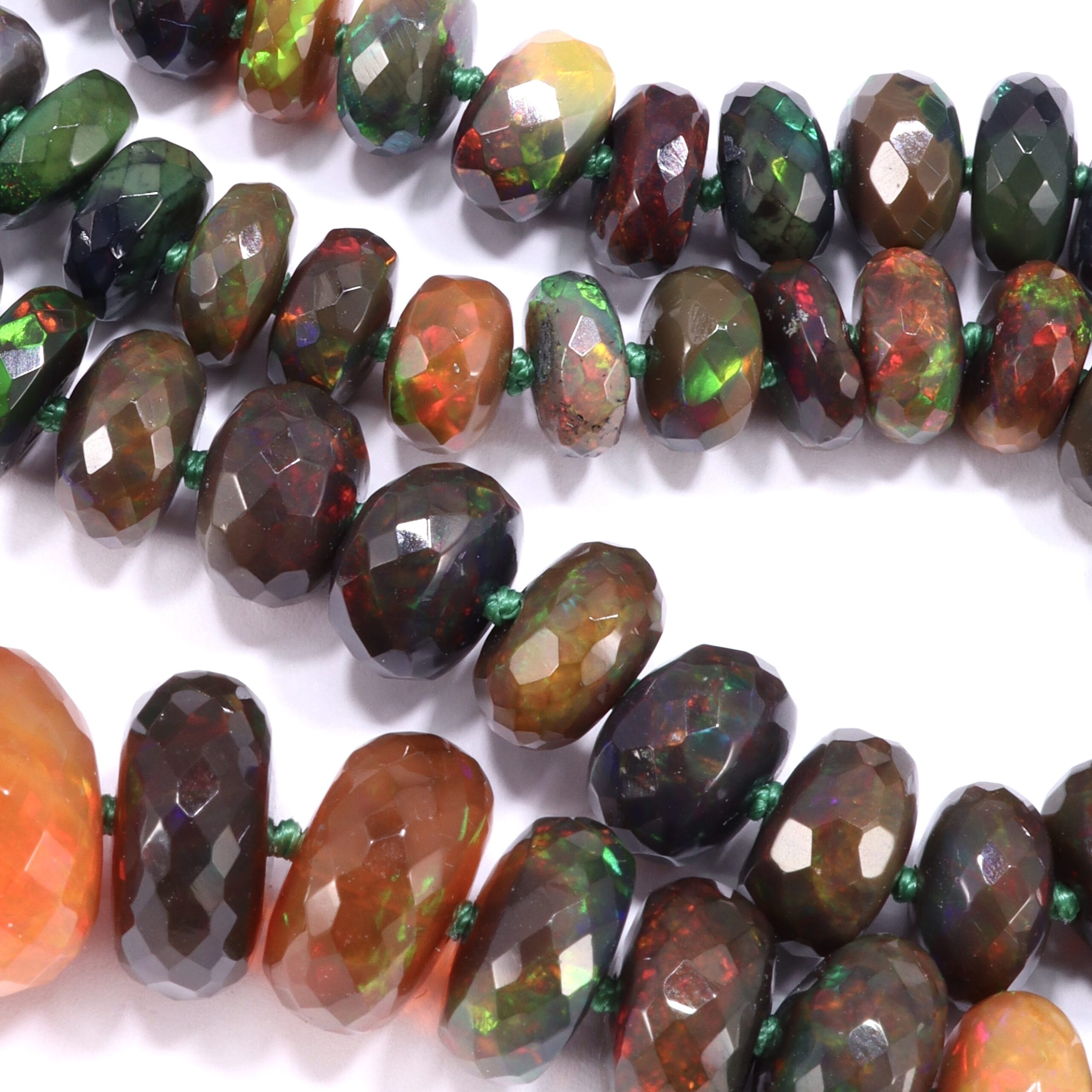 Collana in Opale Nero extra - immagine 8