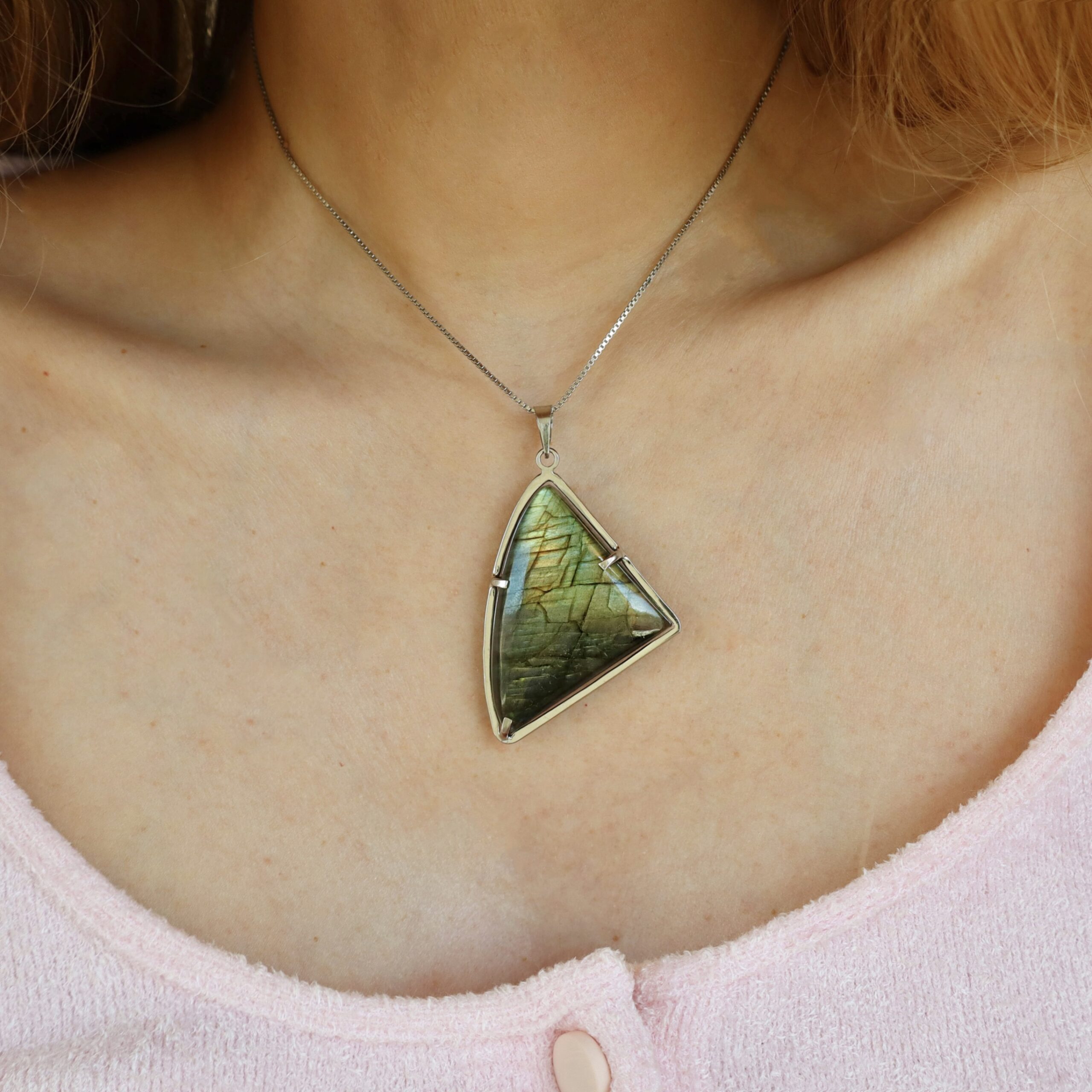 Pendente in Labradorite triangolare - immagine 2