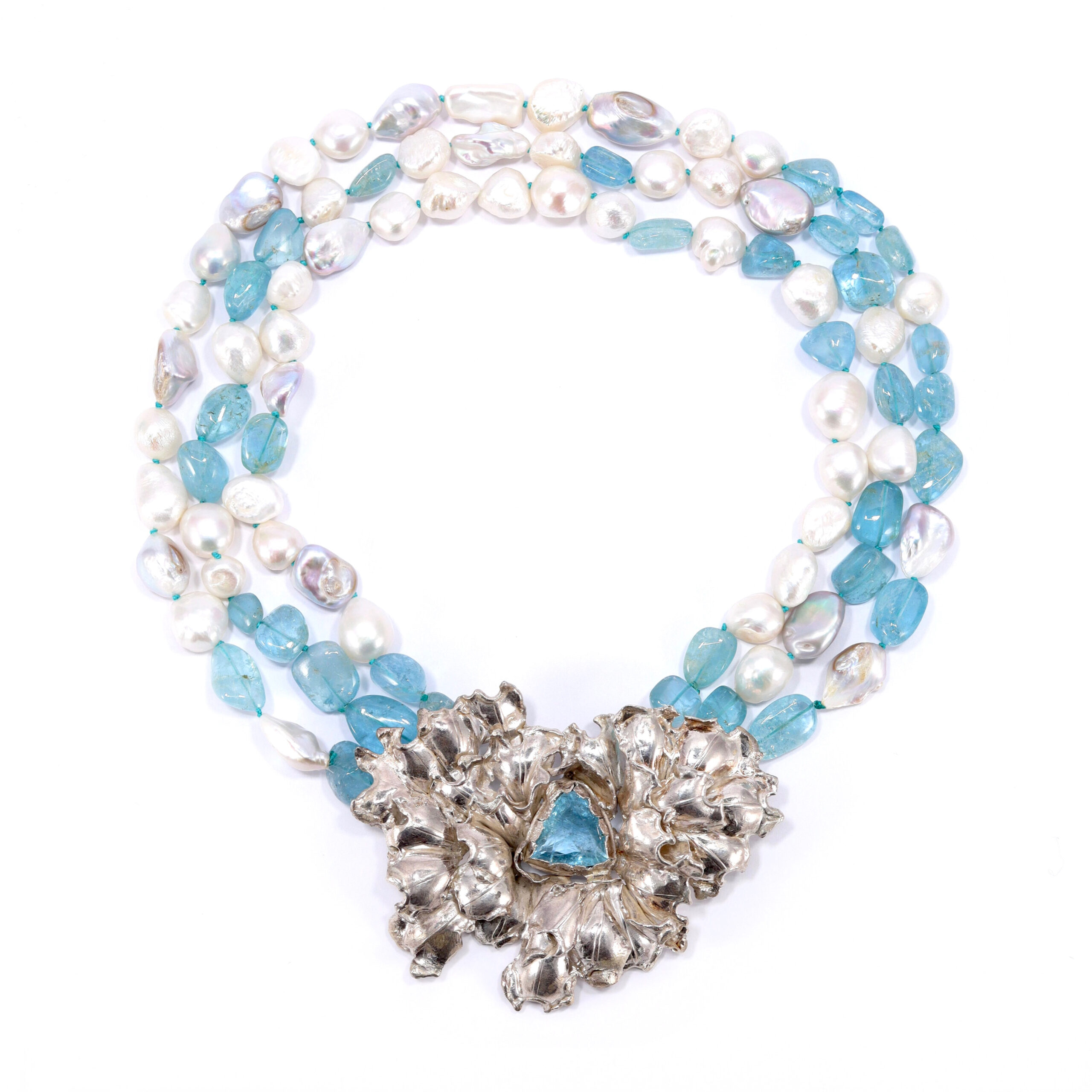 Collana in Acquamarina, Argento Scultoreo e Perle - immagine 5