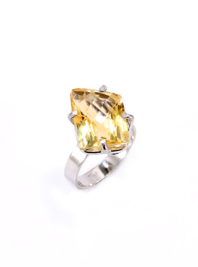 Anello in Quarzo Citrino