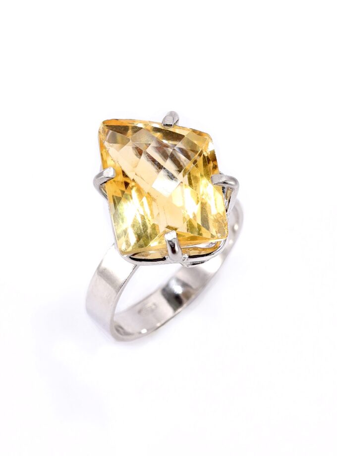 Anello in Quarzo Citrino